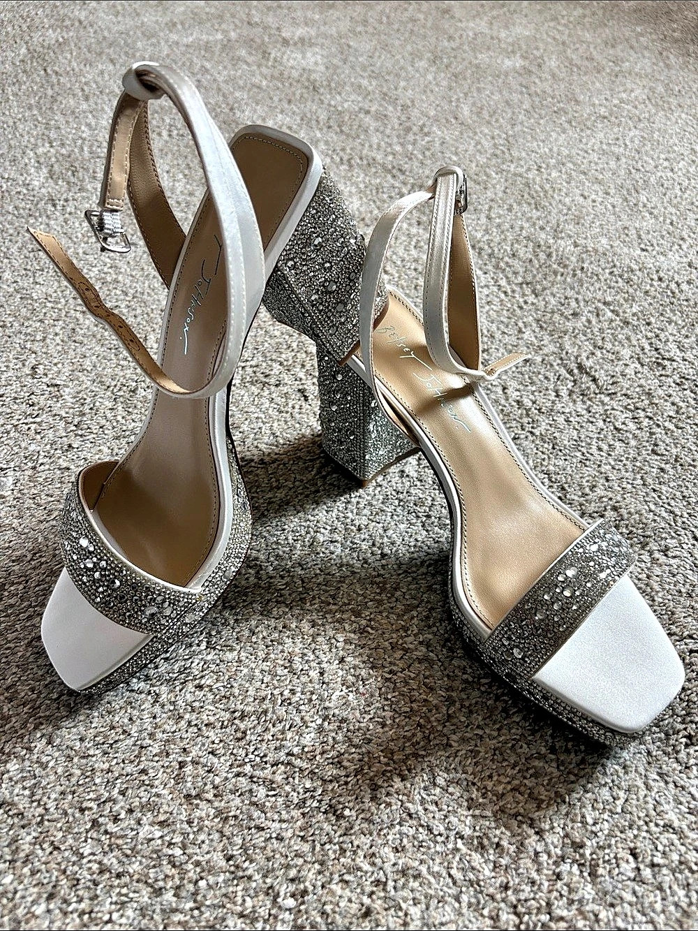 Betsey Johnson Darbi Rhinestone Block Heel Sandal Sandals White & Silver US 8